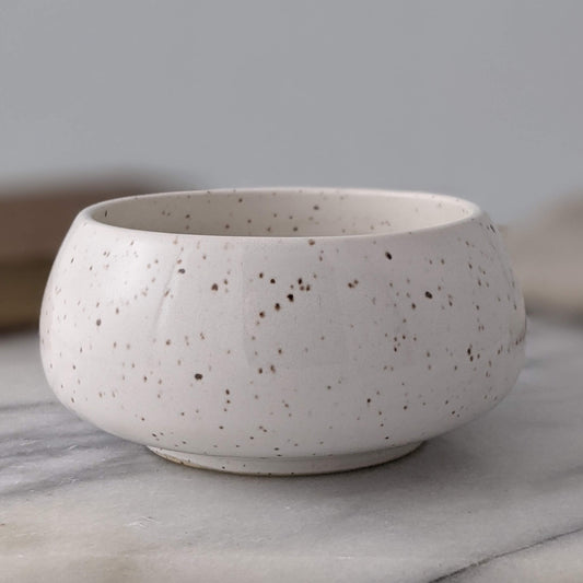 Curvy White Bowl