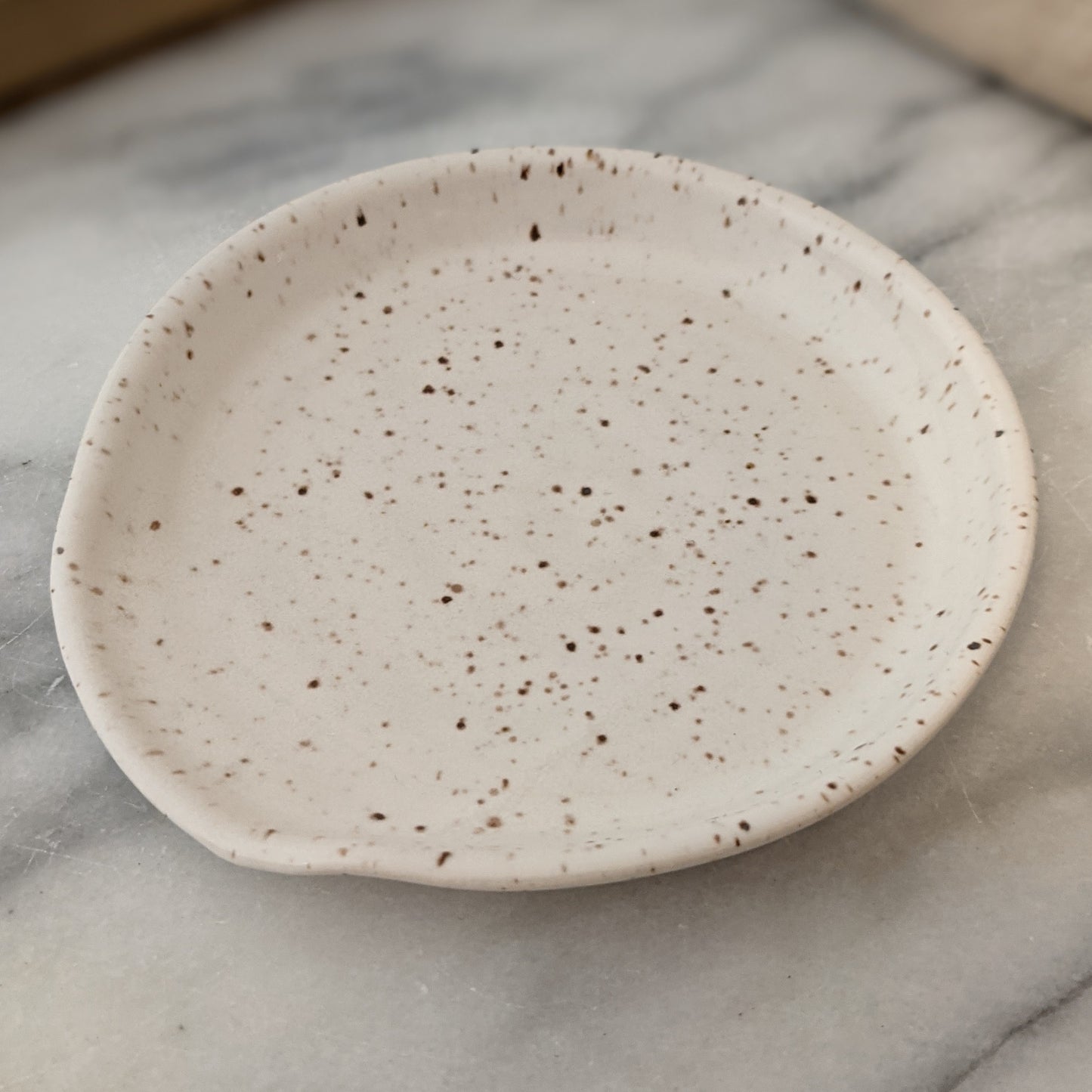 Speckled White Spoon Rest